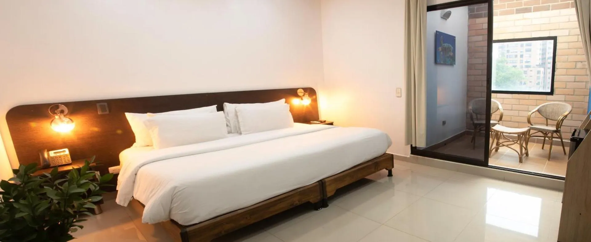 ***  Hotel Acqua Medellín Colombie