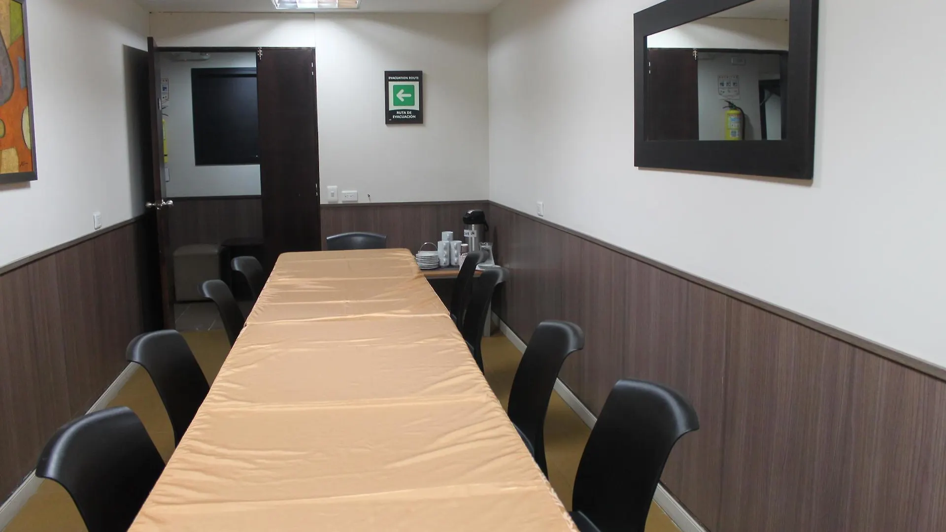 Hotel Acqua Medellín