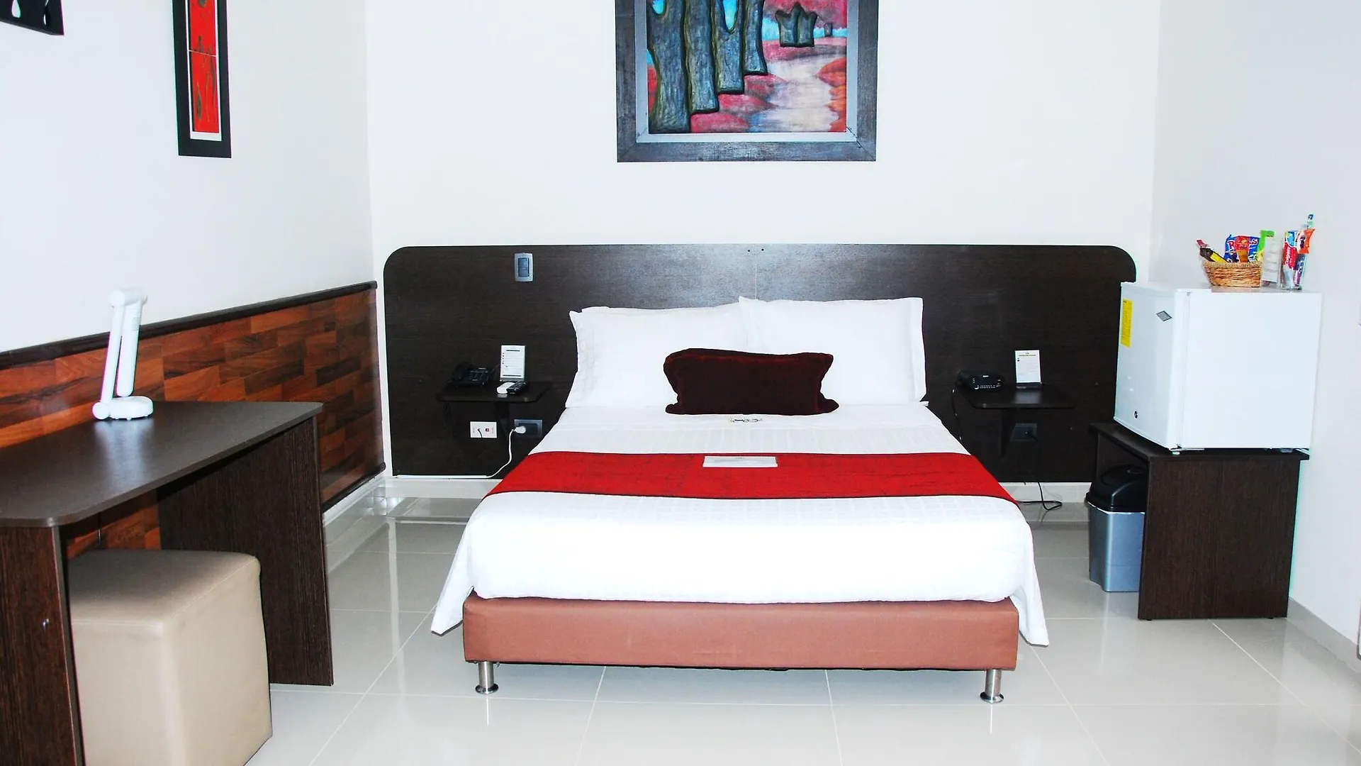 ***  Hotel Acqua Medellín Colombia