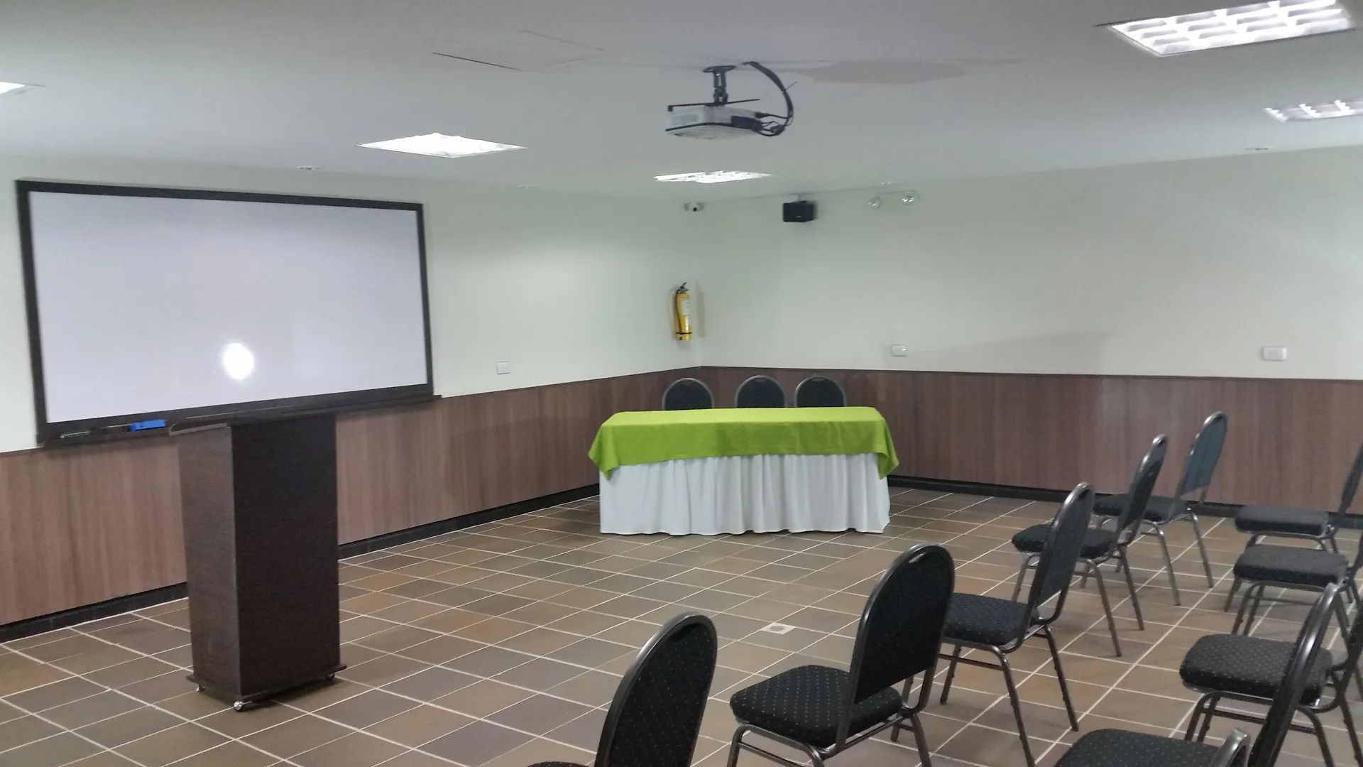 Hotel Acqua Medellin