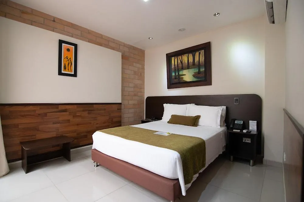 Hotel Acqua Medellin 3*,