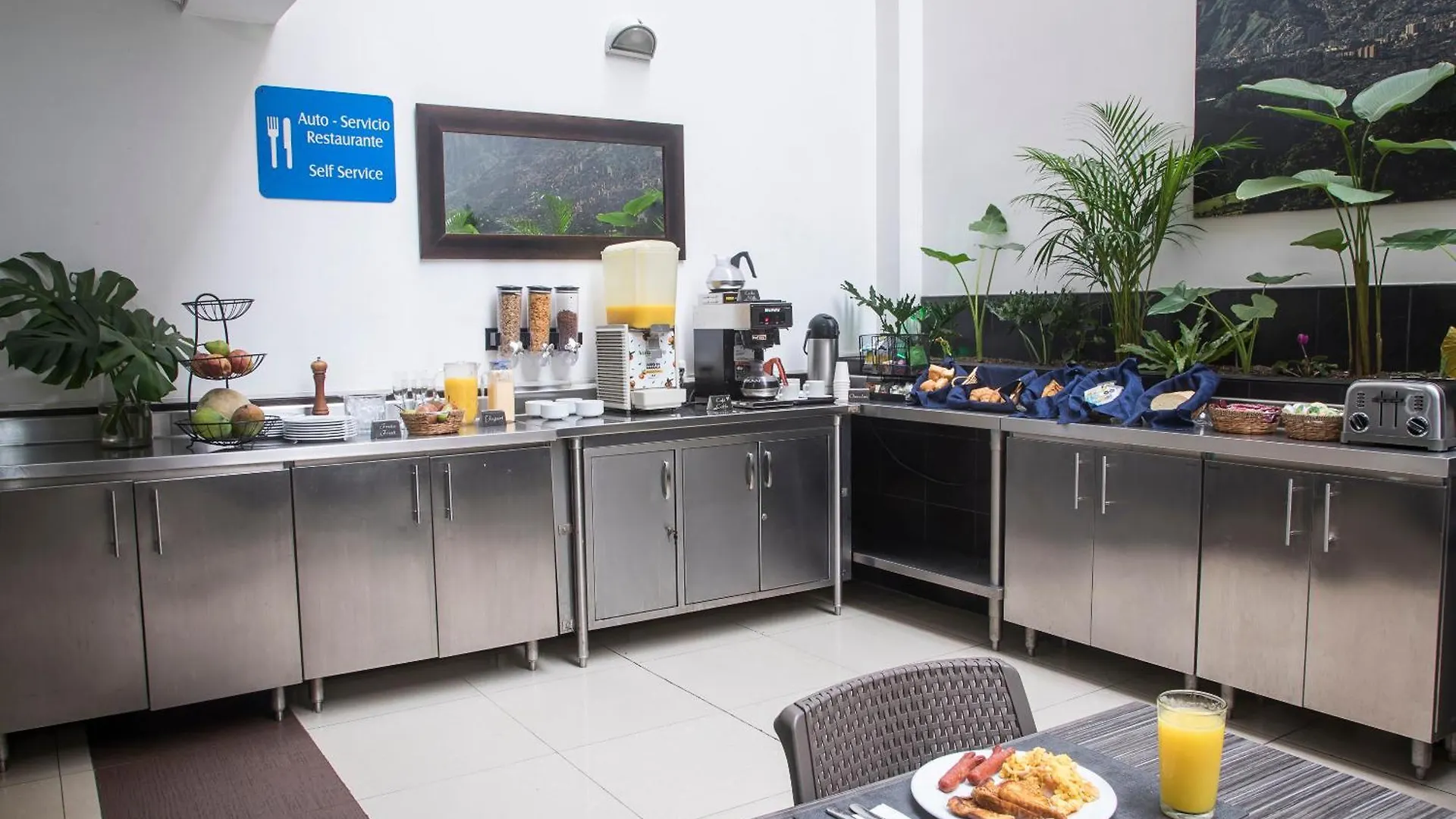 Hotel Acqua Medellin Colombia
