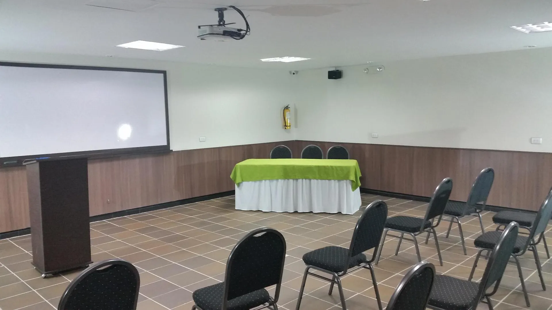 Hotel Acqua Medellin